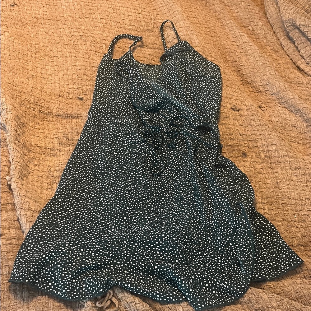 Green wrap light weight dress